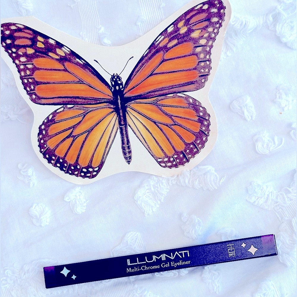NEW || ILLUMINATI COSMETICS Multi-Chrome Gel Eyeliner 
HEIR Plum + Olive || .28g